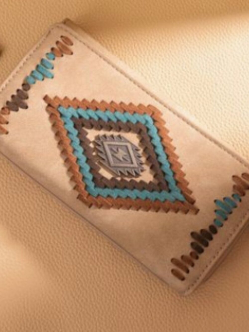 Montana West Aztec Collection Wallet Tan NWT